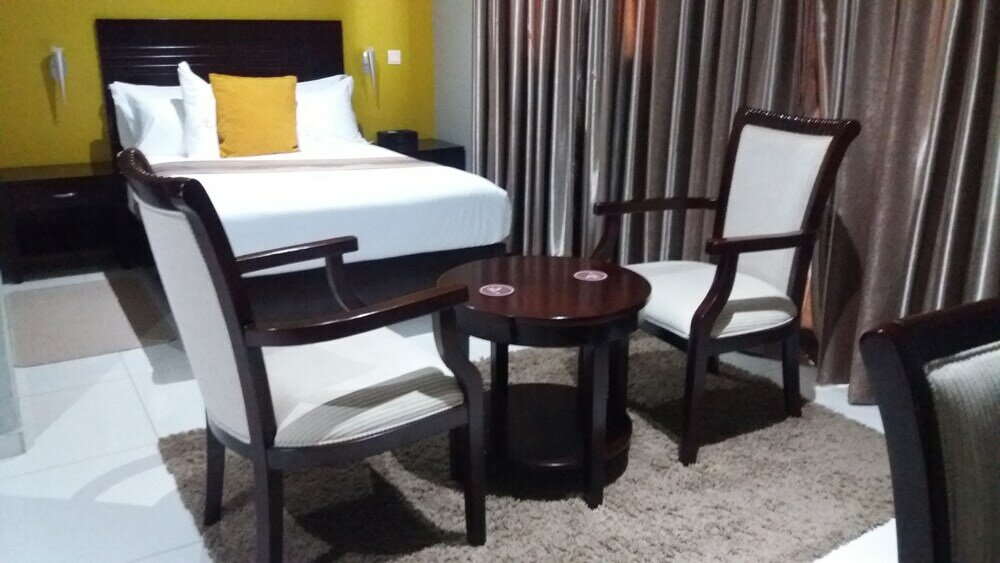 Фото Voyager Inn Hotel