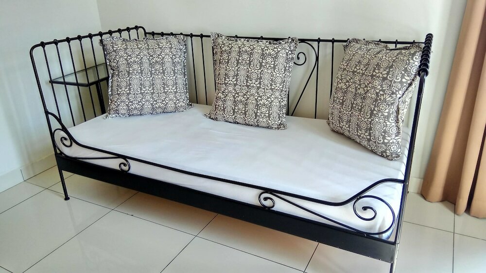 Фото Royal Regent Condominium by iHost