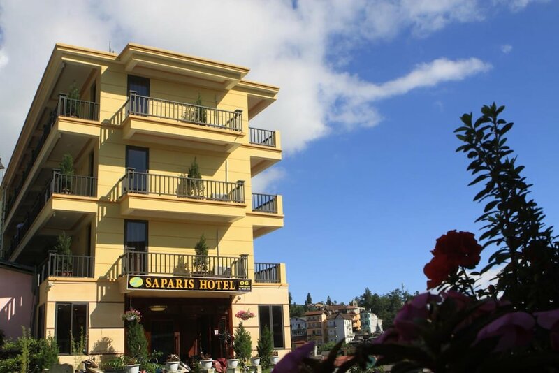 Гостиница Saparis Hotel в Шапе