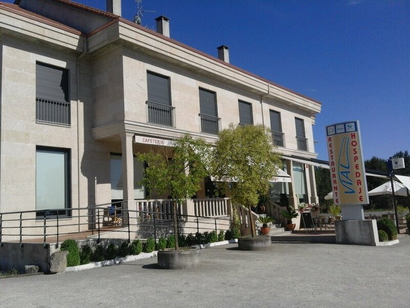 Гостиница Hostal Restaurante Vial
