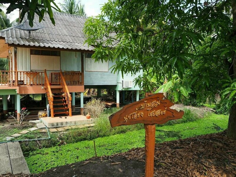 Гостиница Baan Suan Nuchliang Homestay