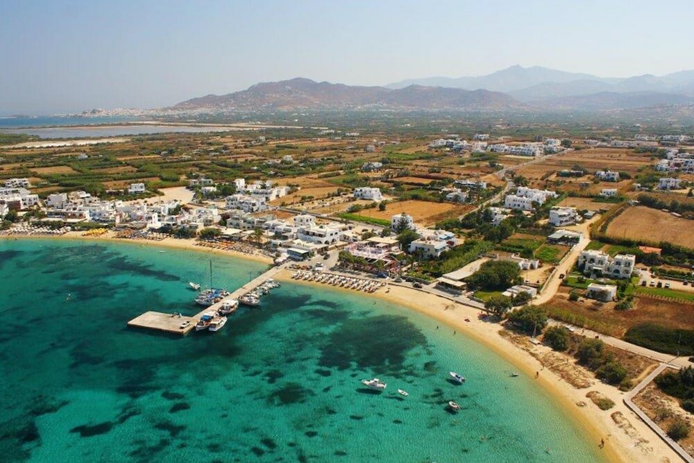 Фото Pyrgos Beach Studios