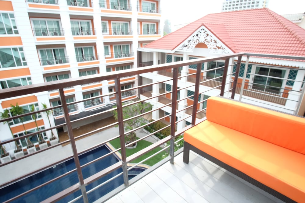 Фото FX Hotel Pattaya