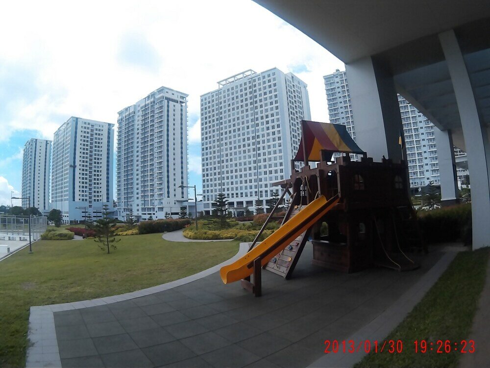 Фото Blowing in the Wind - Lake View Apartments