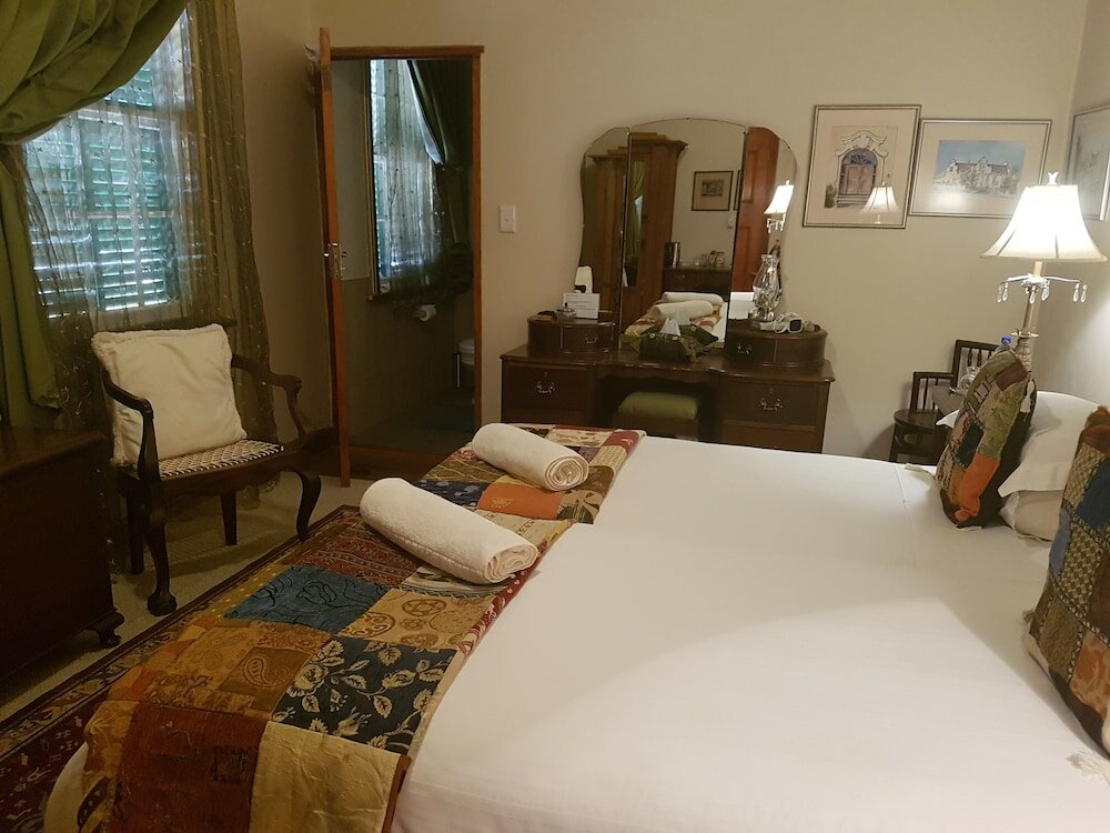 Фото Steytlerville Villa Guest House