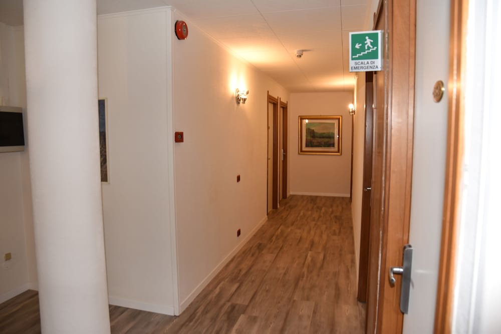 Фото Hotel Fiesta