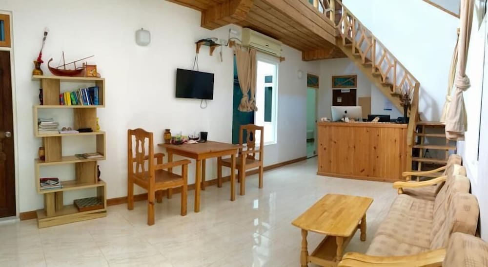 Фото Maafushi, Faza View Inn