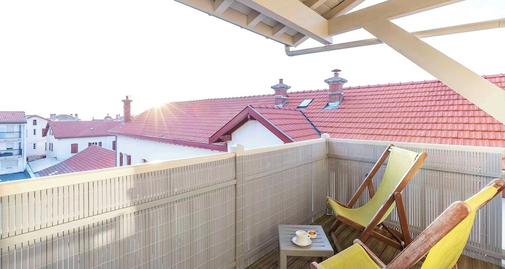 Фото Hotel Kemaris