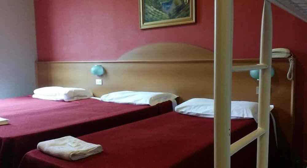 Фото Hotel Ambra