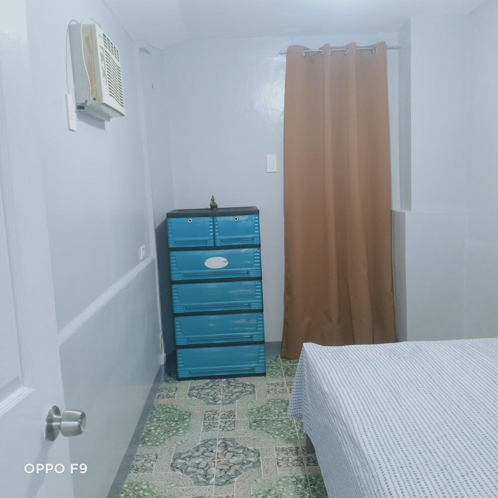 Фото Honeycomb Tourist Inn