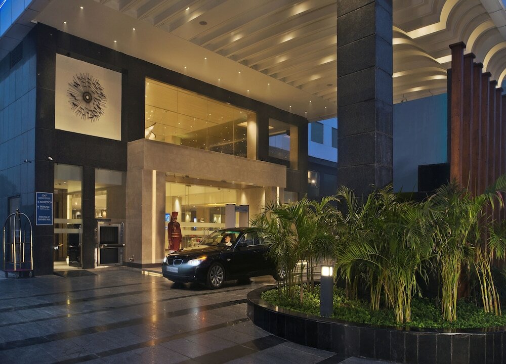 Фото Grand Mercure Agra
