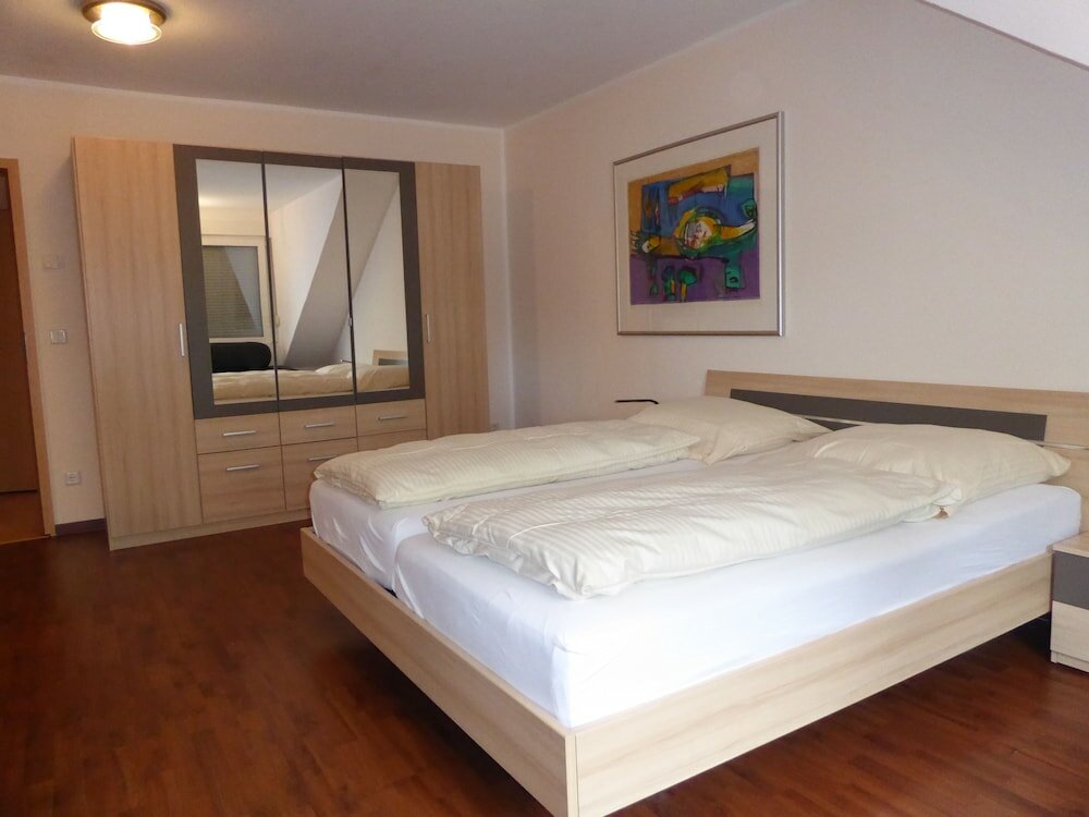 Фото Hotel Am Sportpark