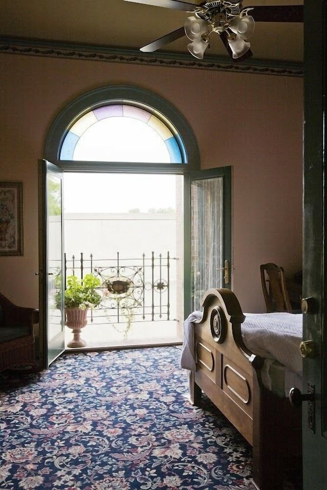 Фото The Weinhard Hotel