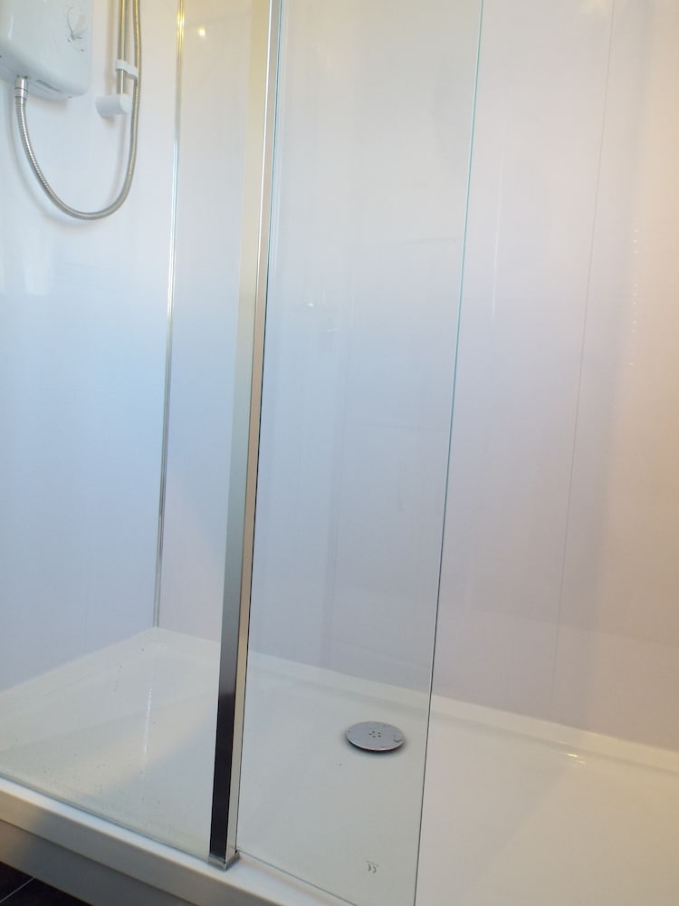 Фото Edinburgh Palace Apartment