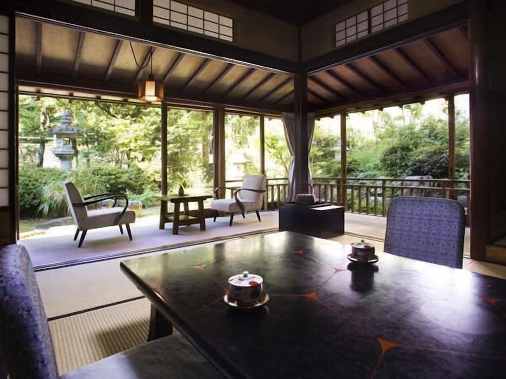 Фото Motoyu Ishiya