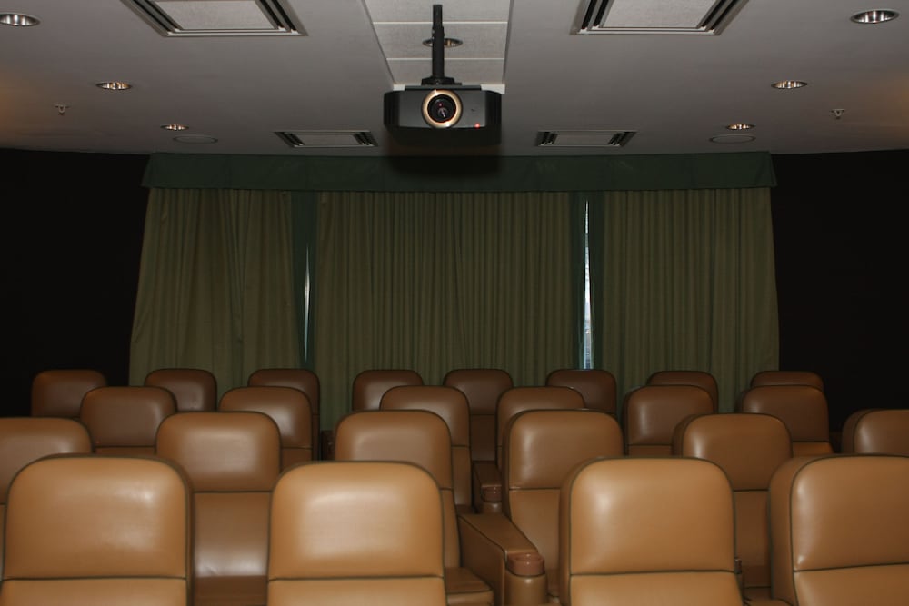 Фото Instrata by Executive Apartments