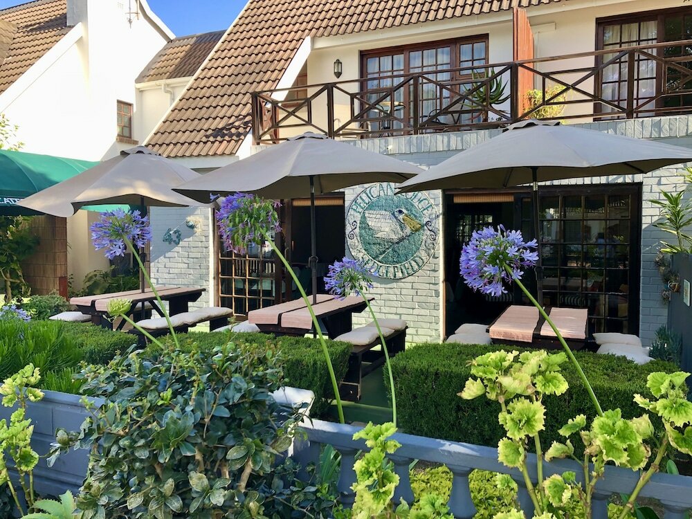 Фото Pelican Lodge