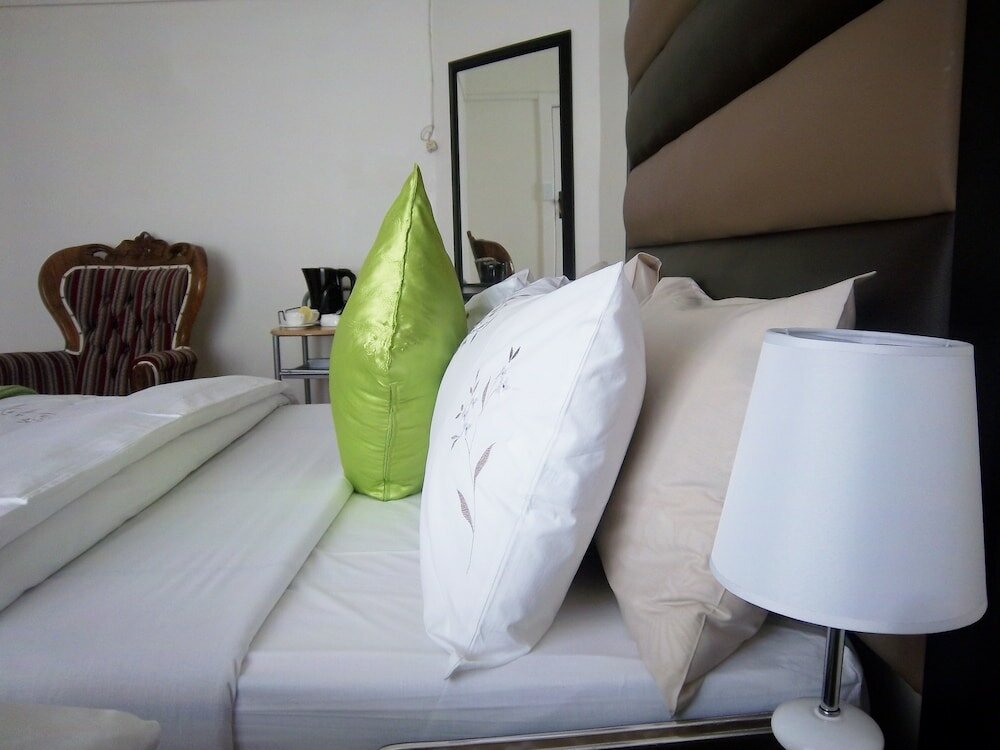 Фото Franchise Guest House