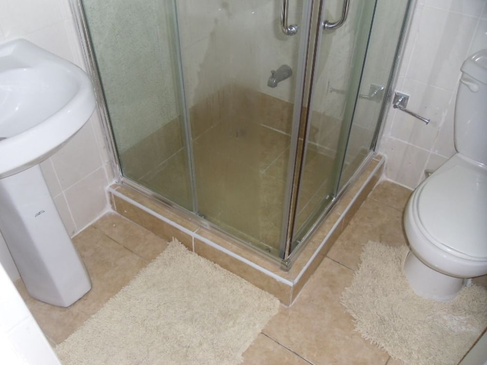 Фото New Kingston Apartments at Kensington