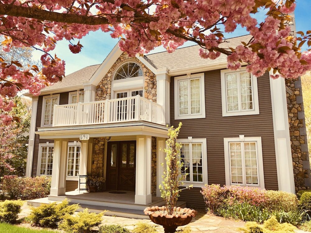 Фото Frederick William House