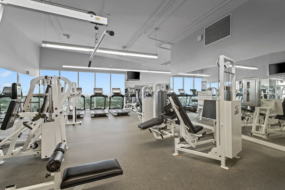 Фото Private Residences at Hotel Arya by SoFLA Vacations