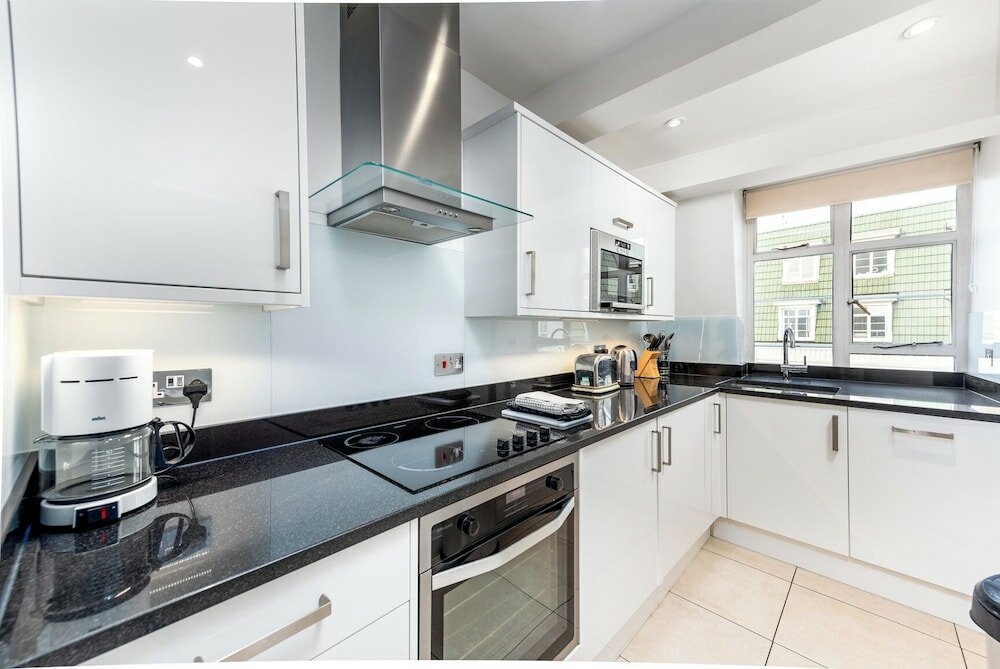 Фото Nell Gwynn House Apartments