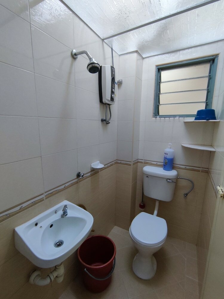 Фото Kpw at Royal Lily Apartment