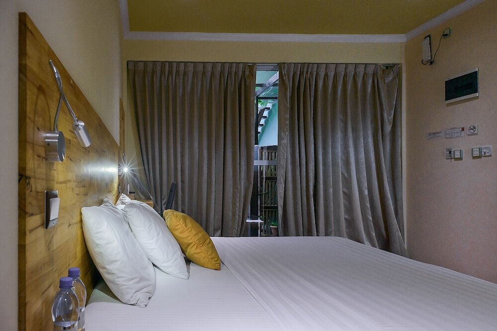 Фото Narnia Maldives Hotel at Maafushi