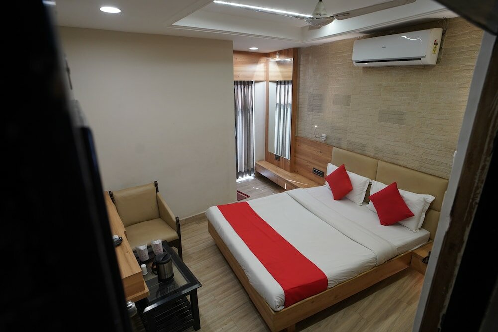 Фото Hotel Gokul