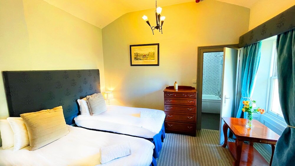 Фото Kirkhill Estate Rooms