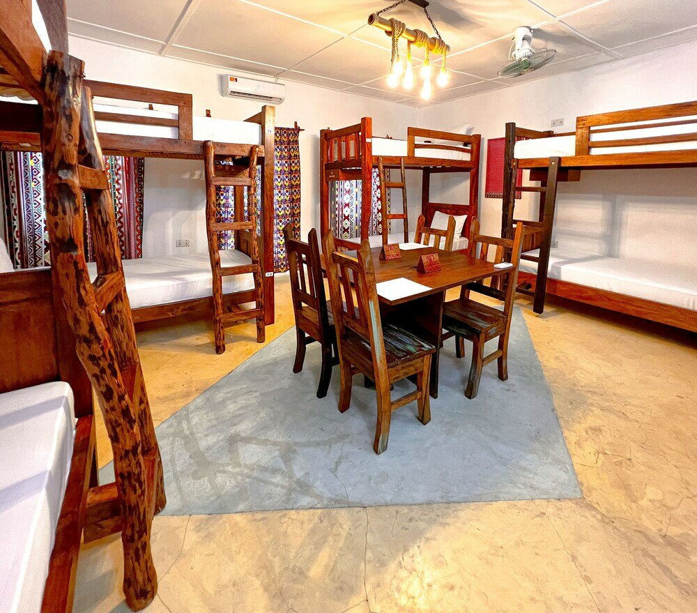 Фото Shoki Shoki Hostel Stone Town