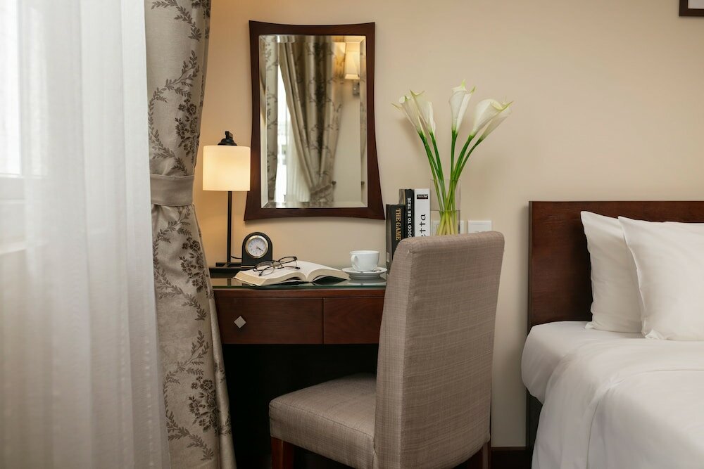 Фото Sunline Hotel