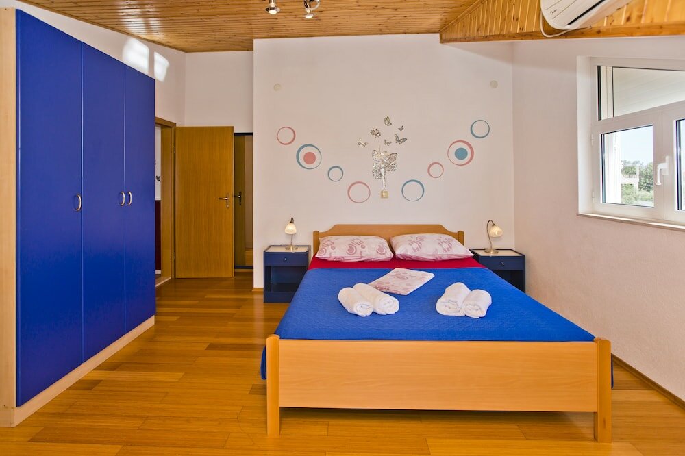 Фото Apartmani Kresic