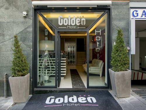 Гостиница Golden Hotel в Неаполе