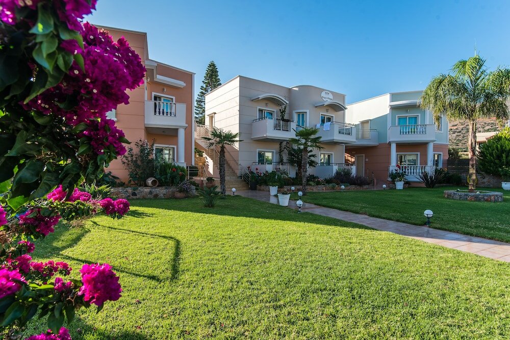 Фото King's Village Apartments