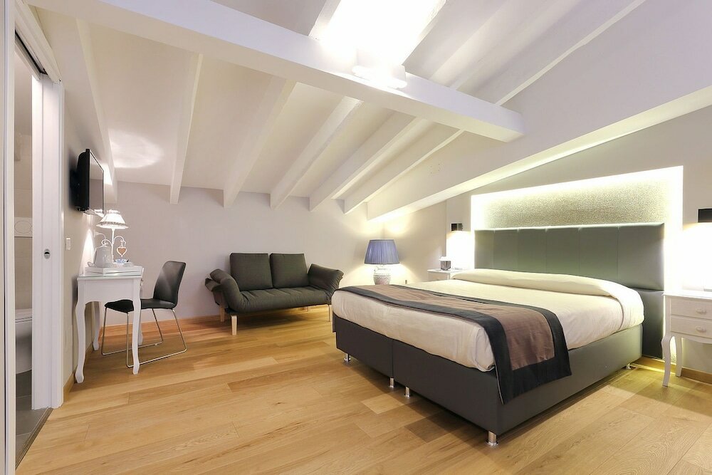 Фото Antico Centro Suites