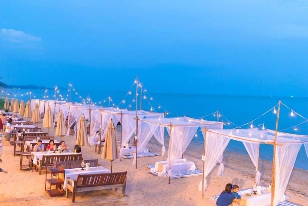 Фото Maldives Beach Resort