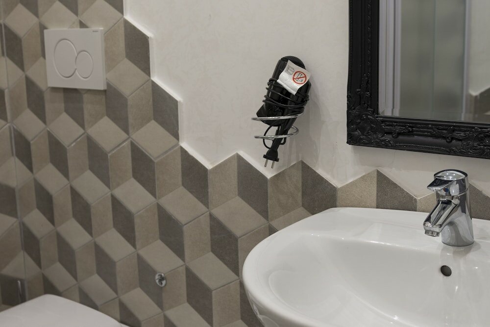 Фото La Breccia a Porta Pia