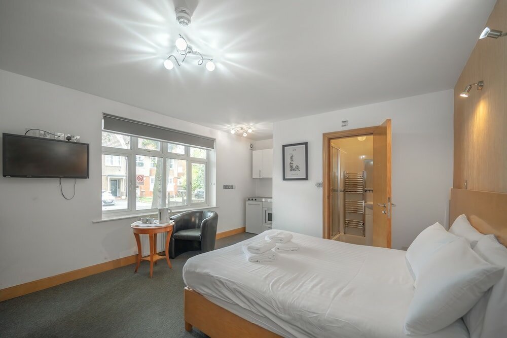 Фото Flexistay Aparthotel Sutton
