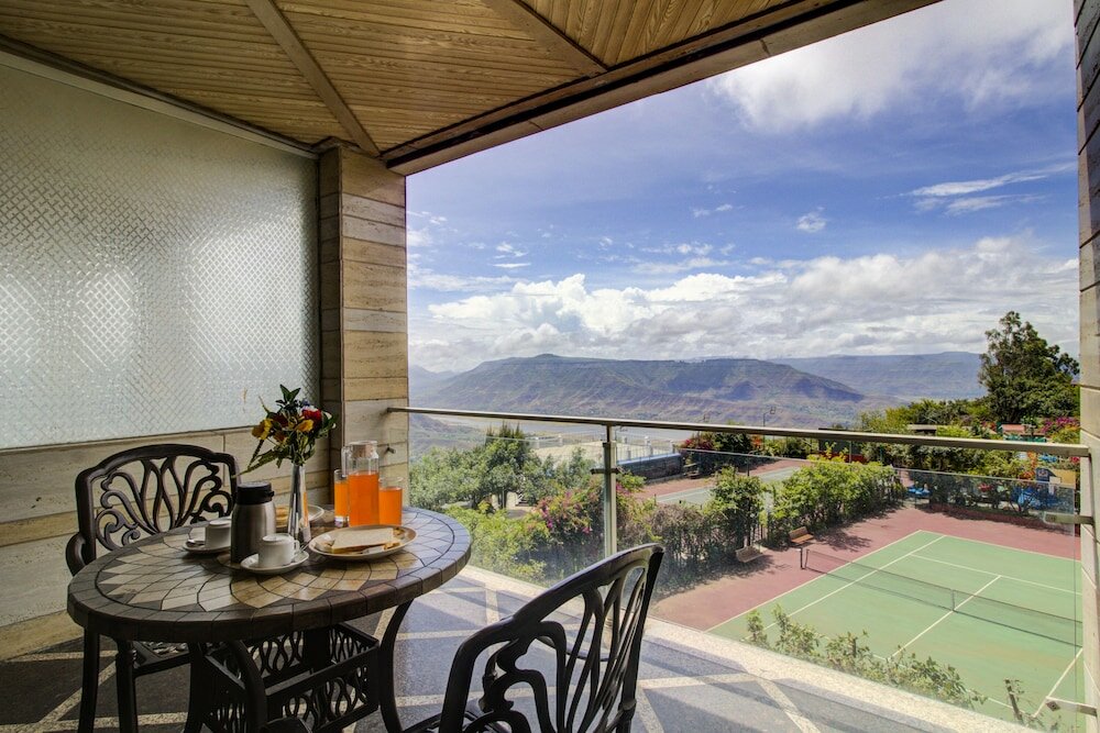 Фото Ravine Hotel