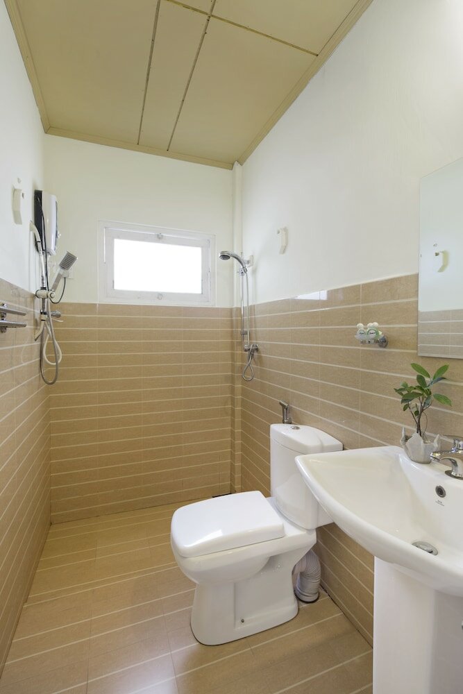 Фото Palm Beach Inn and Sea Shells Cabanas