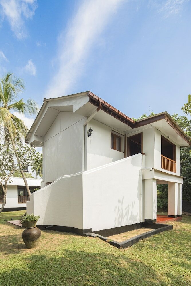 Фото Palm Beach Inn and Sea Shells Cabanas