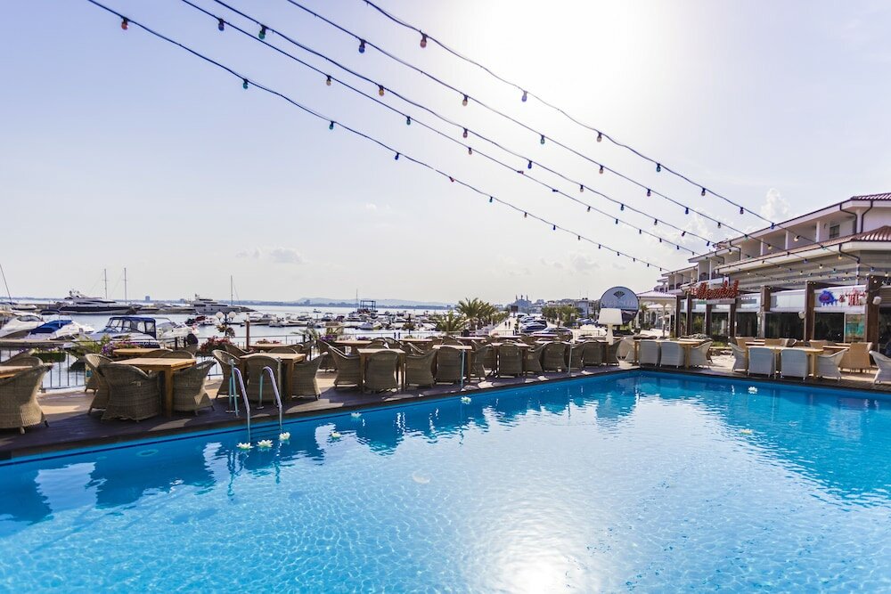 Фото Palace Marina Dinevi Hotel