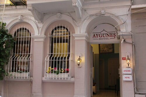 Гостиница Aygunes Hotel Taksim в Бейоглу