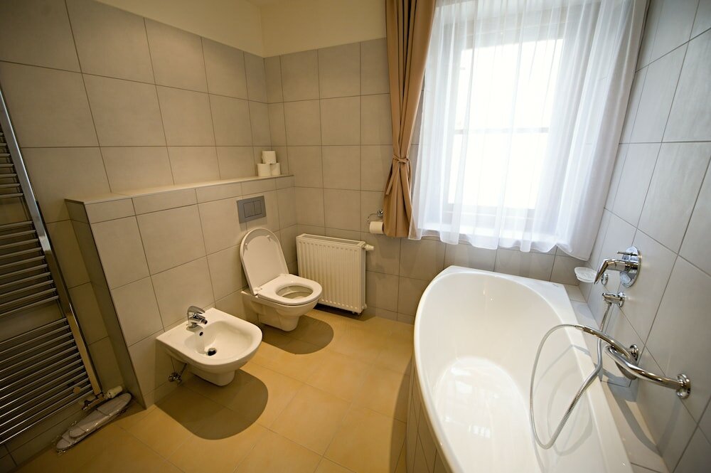 Фото Hotel & Pivovar Černý Orel