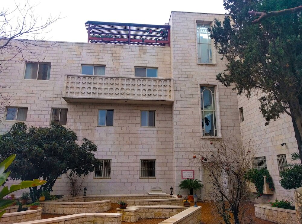 Фото St. Georges Cathedral Pilgrim Guesthouse