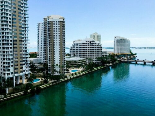 Гостиница Icon Residences by Sunnyside Resorts в Майами