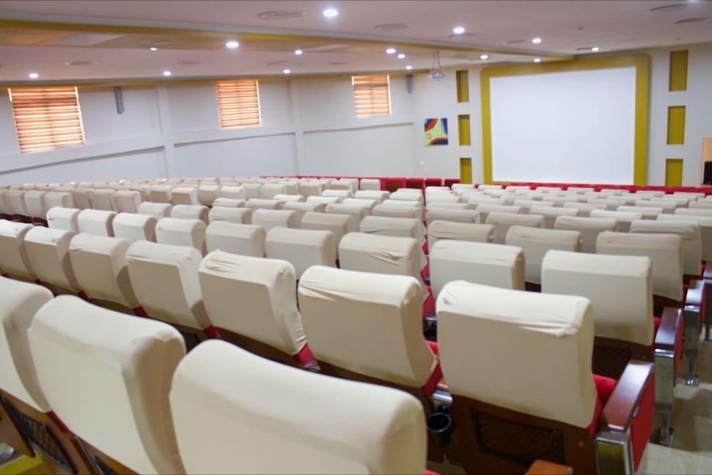 Фото Eusbett Hotel