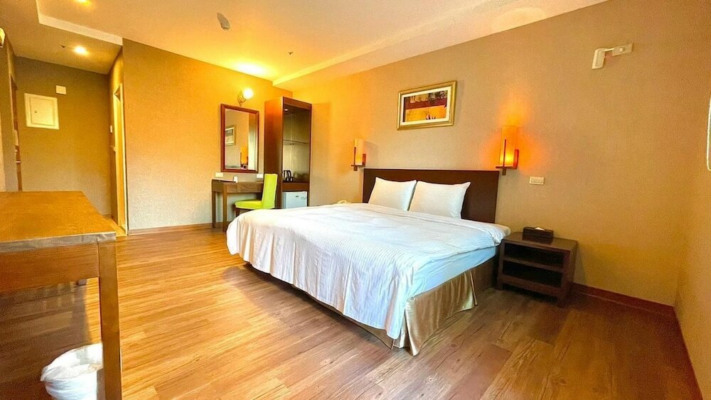 Фото 9 Hotel Taipei