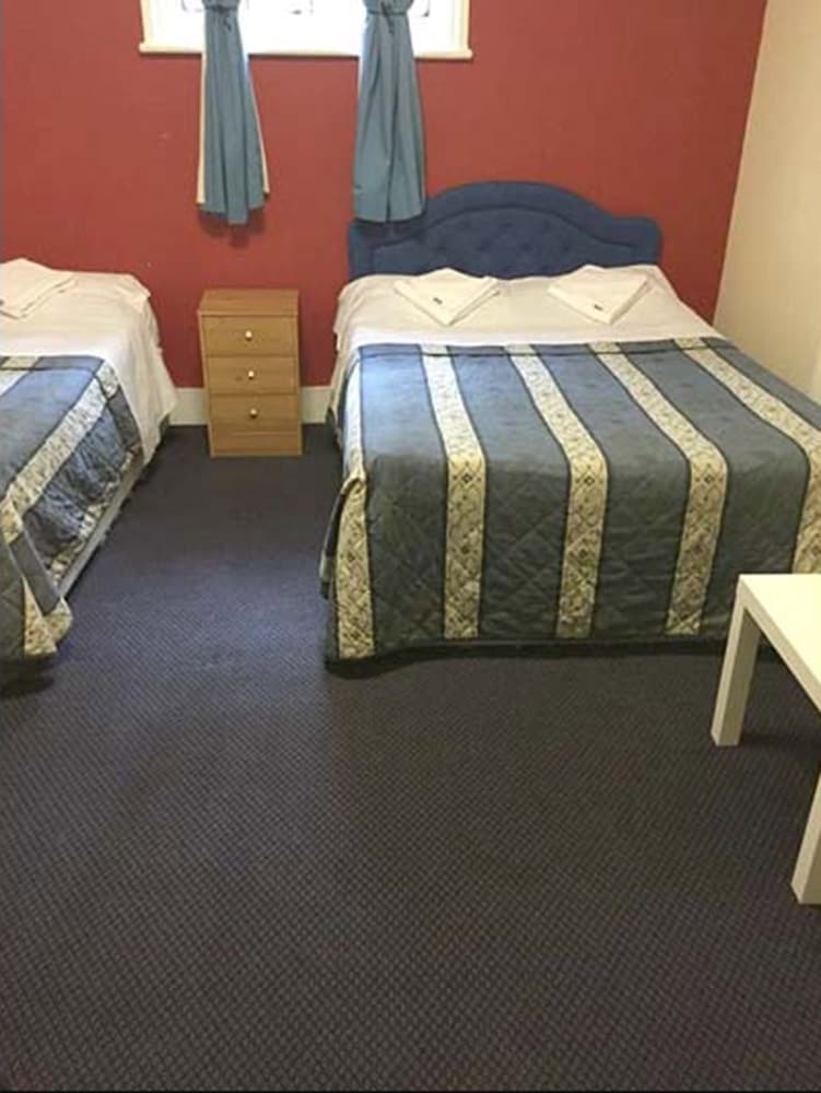 Фото Anwar House